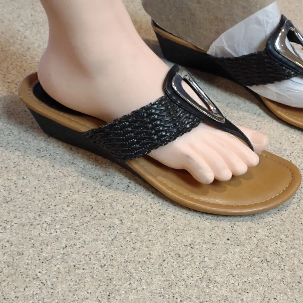 Liz Black Braid Sandals